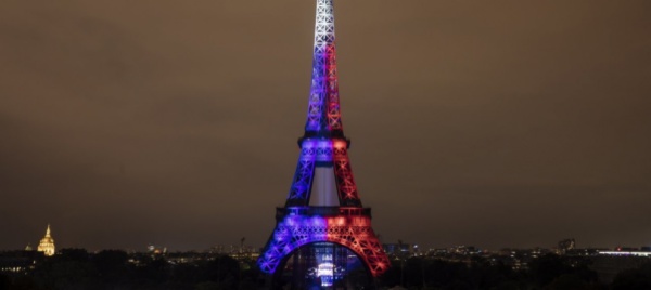 chiusa-per-crisi-sanitaria-riapre-la-tour-eiffel