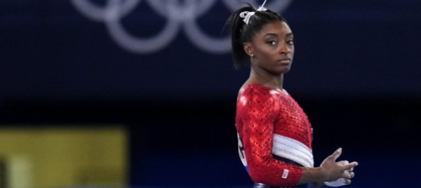 simone-biles-non-partecipera-al-concorso-completo