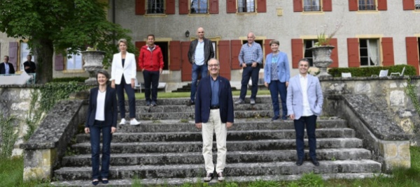 i-consiglieri-federali-scelgono-la-svizzera-per-le-vacanze