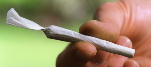 tolleranza-zero-con-chi-guida-dopo-essersi-fatto-una-canna