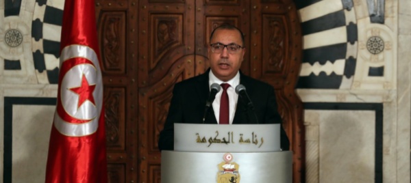tunisia-parlamento-sospeso-e-premier-licenziato