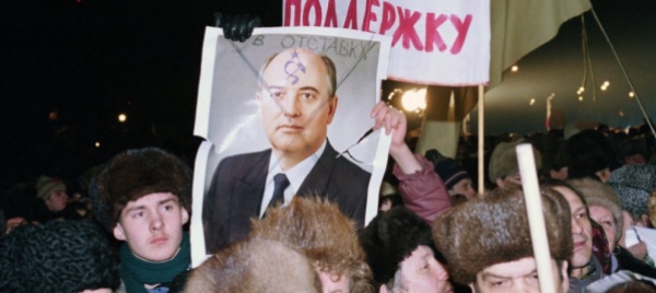 morto-baklanov-tento-il-golpe-contro-gorbaciov