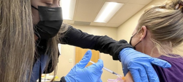 covid-gli-americani-vaccinati-contagiati-sono-meno-dello-0-08