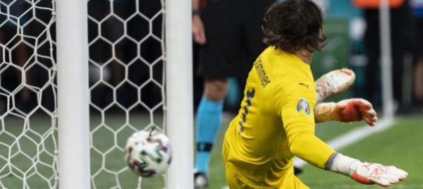 le-lacrime-di-yann-sommer-grandioso
