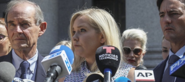 caso-epstein-donna-fa-causa-al-principe-andrea-abuso-di-me