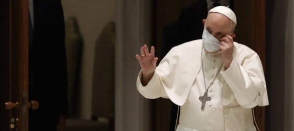 una-busta-con-proiettili-indirizzata-a-papa-francesco