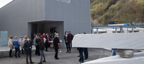 centro-di-scultura-di-peccia-la-festa-e-popolare