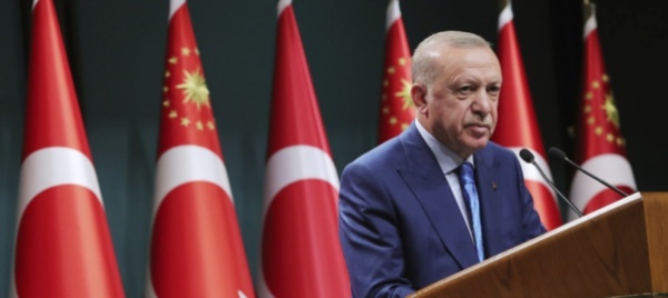 erdogan-i-talebani-ci-hanno-chiesto-di-gestire-lo-scalo