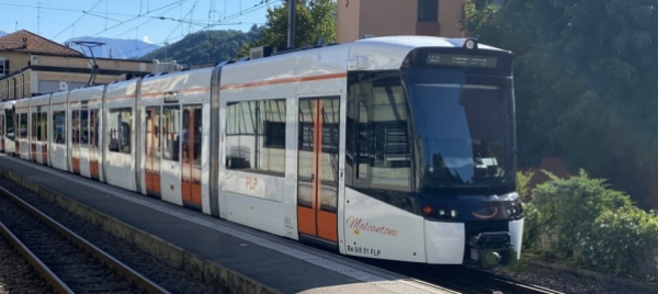 lugano-ponte-tresa-da-oggi-in-esercizio-i-nuovi-convogli