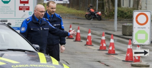 francia-controlli-alle-frontiere-piu-drastici
