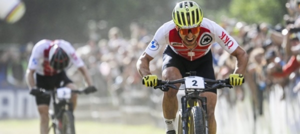 schurter-e-fl-ckiger-il-cross-e-rossocrociato