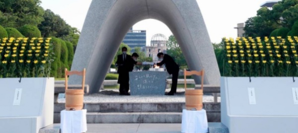 giappone-hiroshima-ricorda-il-76esimo-di-enola-gay