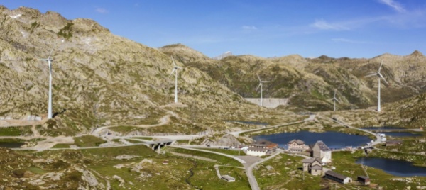 porte-aperte-al-parco-eolico-del-san-gottardo