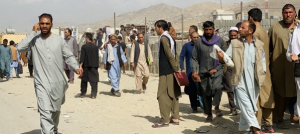in-una-settimana-almeno-20-morti-all-aeroporto-di-kabul