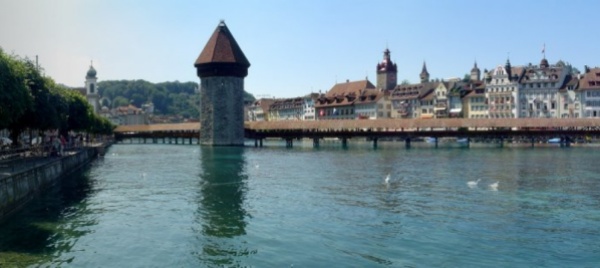 lucerna-archeologi-cercano-sito-preistorico-sotto-il-lago