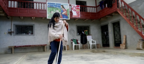 la-pandemia-del-peru-e-la-scomparsa-di-donne-e-bambine