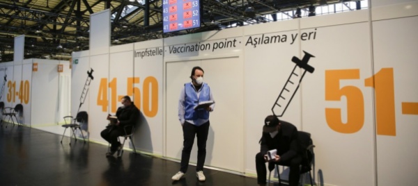 germania-vaccinati-con-soluzione-salina-infermiera-sospettata