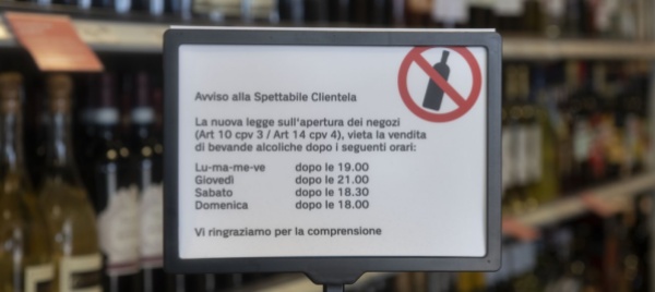 vendita-serale-dei-distillati-ricorso-al-tf-contro-il-divieto