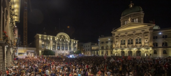 nuova-protesta-di-no-vax-e-no-pass-a-berna