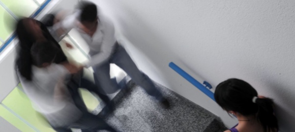 violenze-su-una-coetanea-quattro-15enni-arrestate-a-brescia