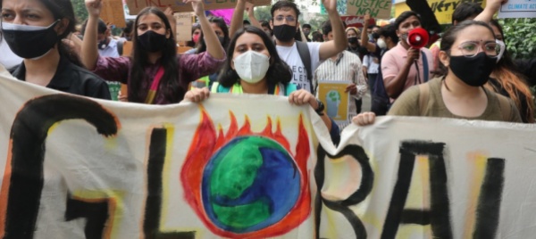i-giovani-tornano-in-piazza-con-fridays-for-future