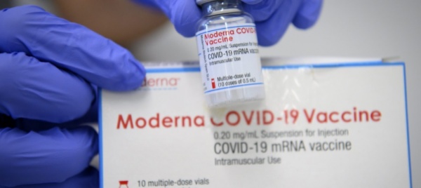 moderna-presenta-all-agenzia-usa-i-dati-iniziali-per-terza-dose