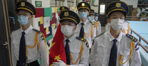 cina-studenti-sempre-piu-alti-e-piu-in-forma