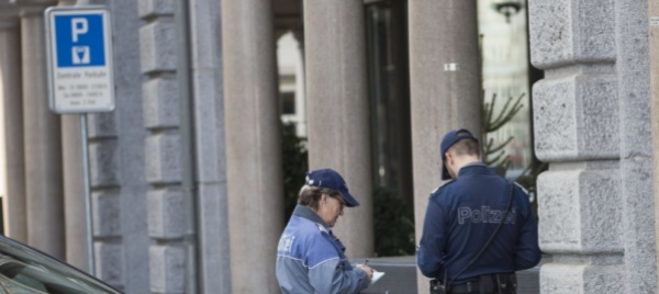 parcheggio-vietato-il-tf-riduce-multa-da-910-a-40-franchi