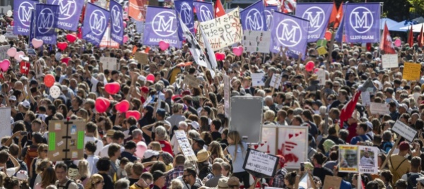 contrari-alle-misure-anti-covid-manifestano-a-winterthur