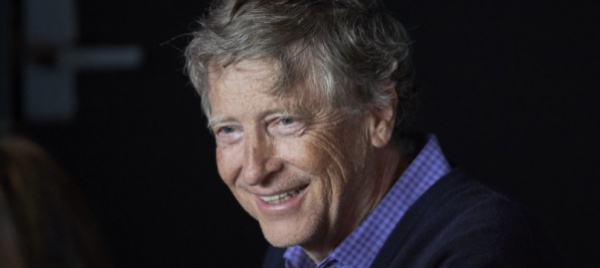 bill-gates-mette-i-panni-dell-albergatore