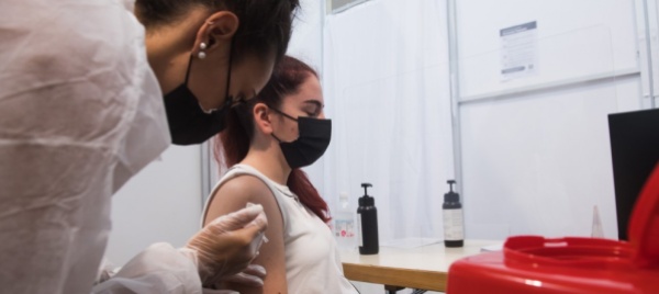 raccolte-59-000-firme-contro-la-vaccinazione-sotto-i-16-anni