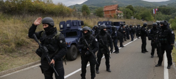 kosovo-caccia-ed-elicotteri-serbi-sorvolano-zona-frontiera
