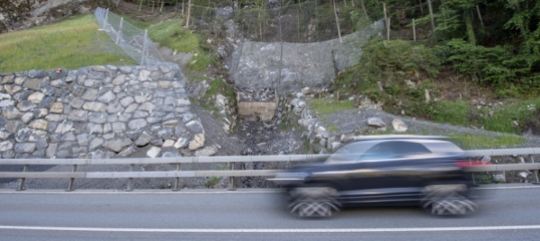 la-nuova-axenstrasse-fra-uri-e-svitto-bloccata-da-un-ricorso