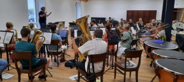 la-filarmonica-verzaschese-inaugura-la-sede-rinnovata
