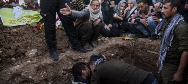 in-siria-oltre-350-000-morti-in-10-anni-di-guerra