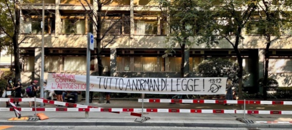 lugano-presidio-degli-autogestiti-contro-lo-stato-di-polizia