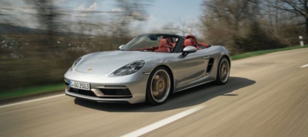 come-celebrare-i-25-anni-della-porsche-boxster