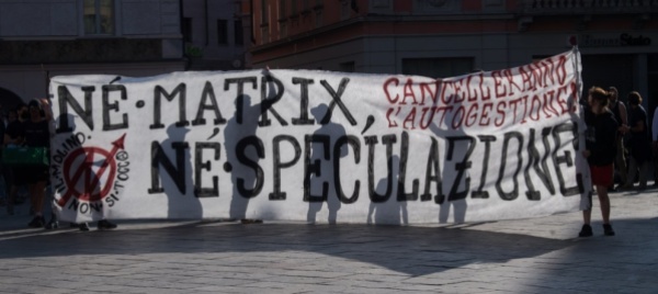 presidio-rumoroso-dei-molinari-contro-la-repressione
