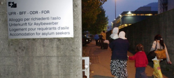 oltre-1-500-domande-d-asilo-in-agosto