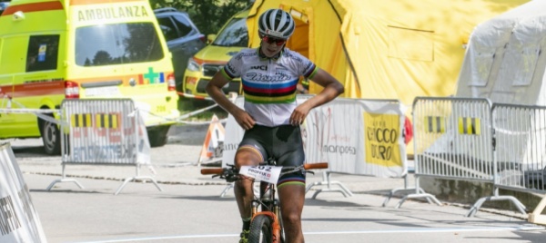arrivano-le-bici-traffico-auto-deviato-a-lugano