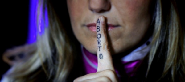 usa-sfrattato-dal-web-il-sito-degli-antiabortisti