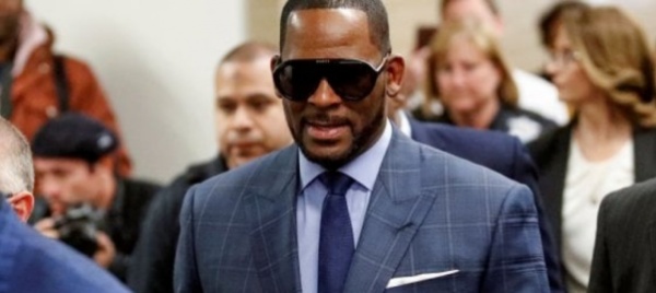 r-kelly-colpevole-di-traffico-e-sfruttamento-sessuale-di-minori