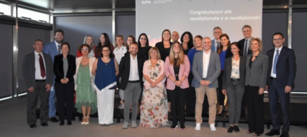 supsi-consegnati-i-diplomi-di-master-in-cure-infermieristiche