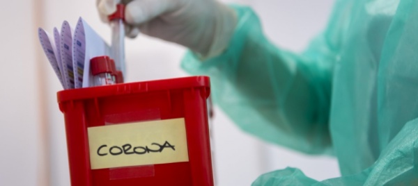in-svizzera-3-202-contagi-in-24-ore-3-decessi