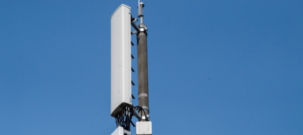 a-castello-spunta-la-prima-antenna-per-ora-e-un-fac-simile