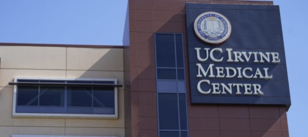 bill-clinton-dimesso-dall-ospedale-in-california