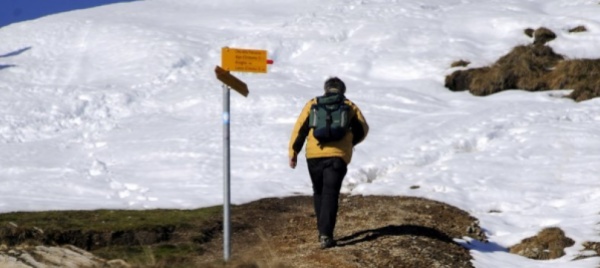 rimozione-dei-cartelli-escursionistici-dell-alto-ticino