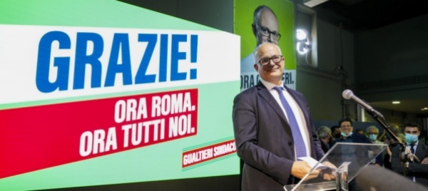ballottaggi-in-italia-il-pd-conquista-anche-roma-e-torino