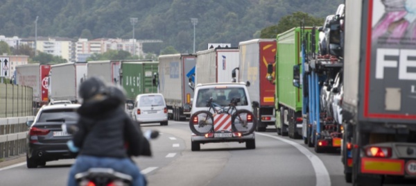 tir-sulla-a2-balerna-novazzano-e-mendrisio-sono-contrari