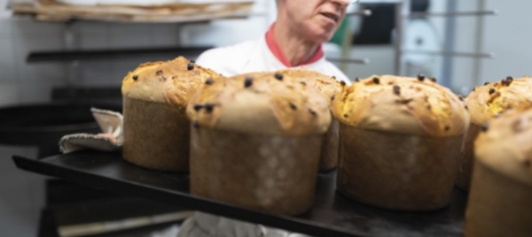 anche-il-panettone-risente-del-caro-covid